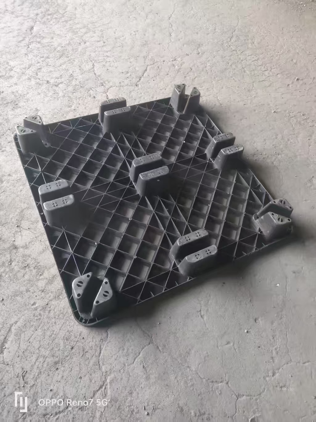 角托盘长期大量有货.价格低