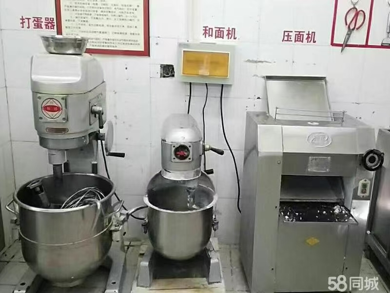 高价回收:空调挂机300-1000柜机600-3000